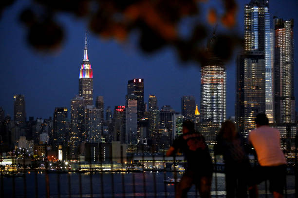 国足进攻潜 国足进攻潜